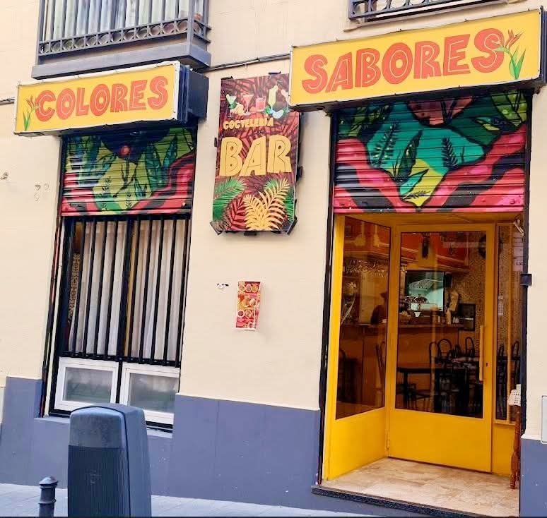 Bar-Restaurante Colores y Sabores Comida Senegalesa y Dominicana