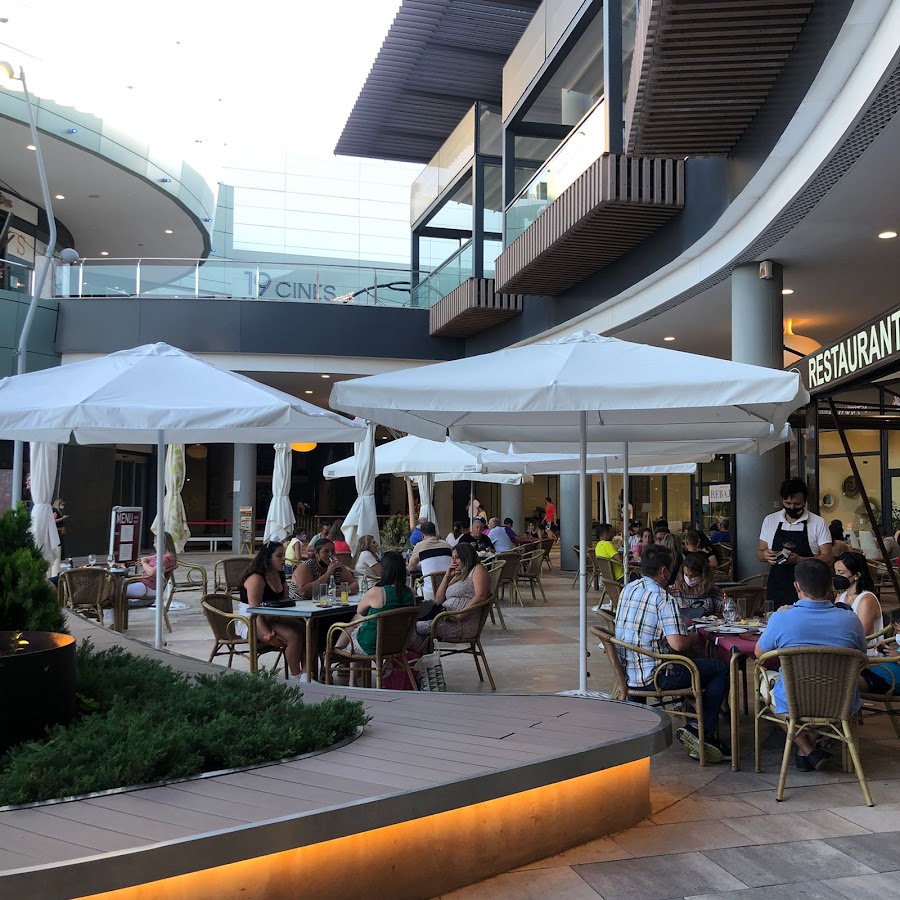 Centro Comercial Quadernillos