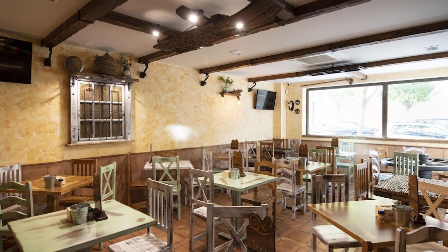 RESTAURANTE TABERNA TRES HERMANOS