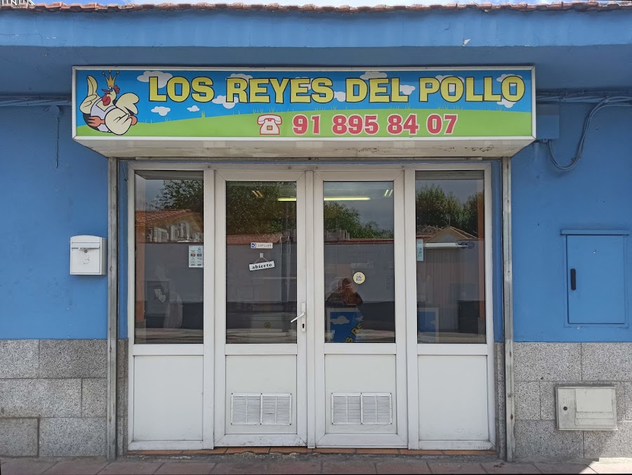 Asador De Pollos, Los Reyes Del Pollo