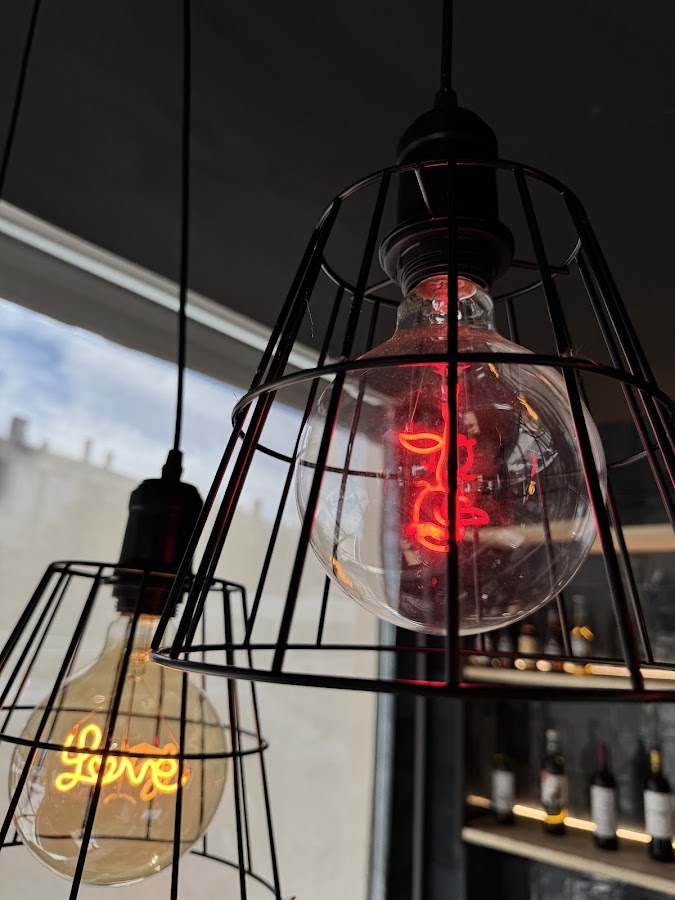 RENACER GASTRO BAR